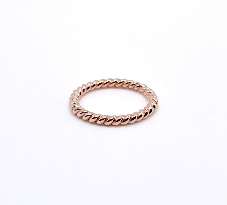 Rose Gold Twisted Cable Ring